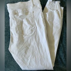Judy Blue distressed, white skinny jeans